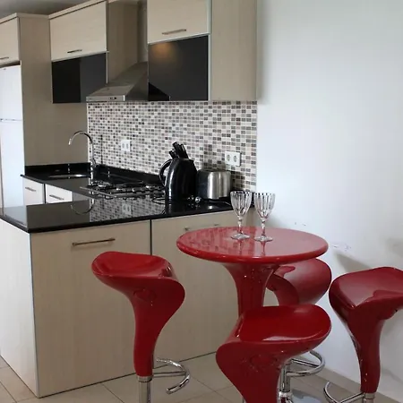 Babylon 13 Apartment